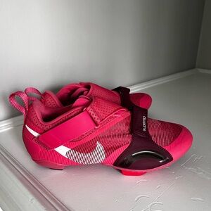 Nike Women's  Superrep Cycle Trainers Archaeo Pink